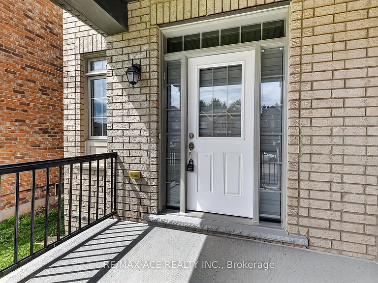 10 Gusul Ave — Photo 5
