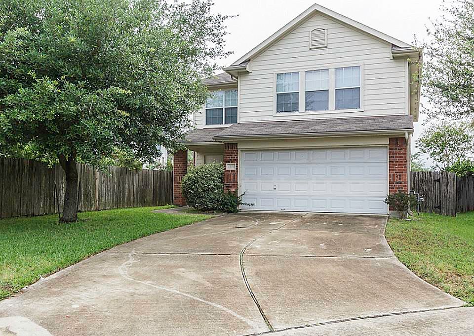1st image of 4703 Windy Cypress Ct