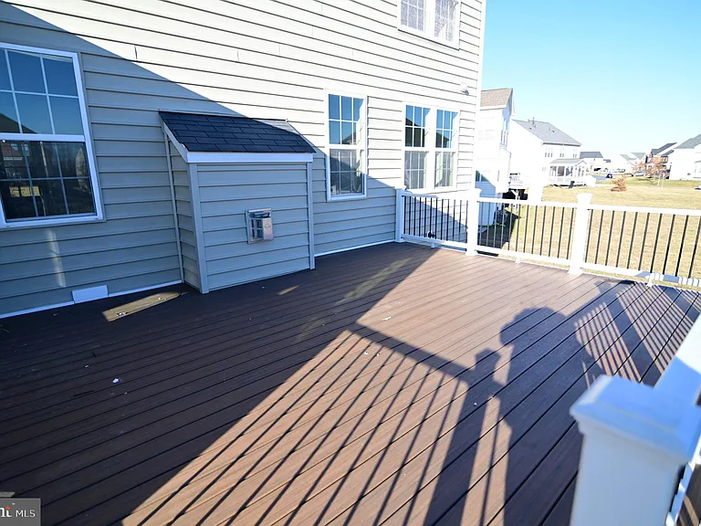 7001 Chaptico Ct — Photo 10