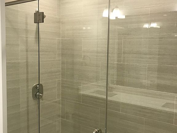 5th image of 3649 W Belmont Ave #2W