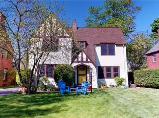 3112 Ludlow Rd, Shaker Heights, OH 44120