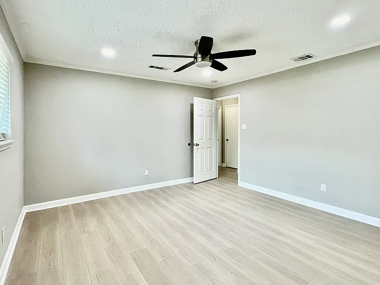 View of the master bedroom from differnt angle