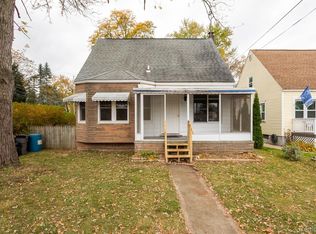 492 Algene St, Lake Orion, MI 48362