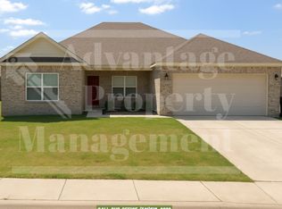 1215 Mae Ln, Conway, AR 72032