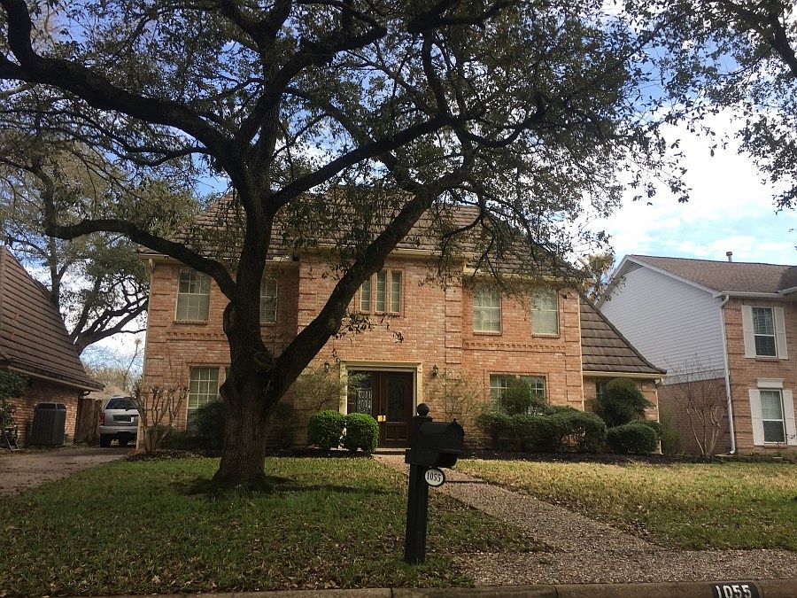 1st image of 1055 Shillington Dr