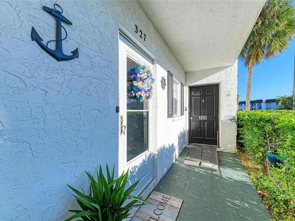 4514 3rd Street Cir W APT 327, Bradenton, FL 34207