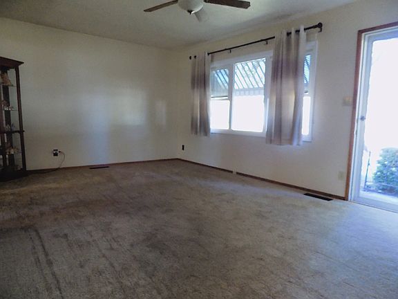 4th image of 1424 Chippewa Dr