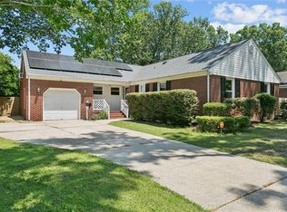 106 Artillery Rd, Hampton, VA 23669