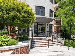 150 Saint Paul St APT 103, Brookline, MA 02446