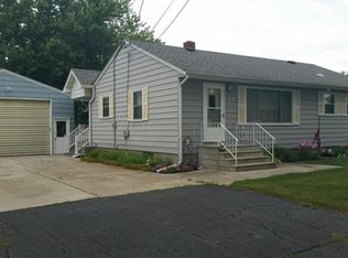 12 1st Ave W, Sabin, MN 56580