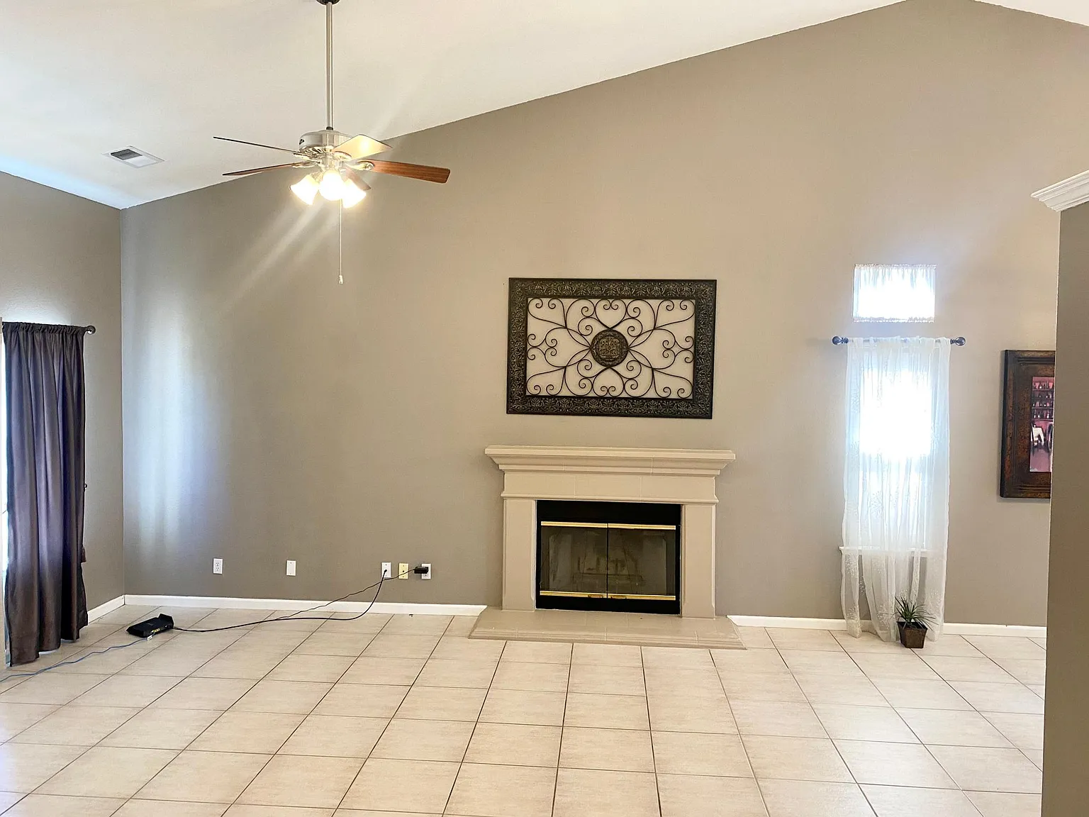 3 bed, 1747 sqft, $2,950 — Photo 3