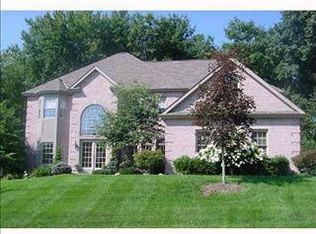 172 Oakview Dr, Cranberry Twp, PA 16066