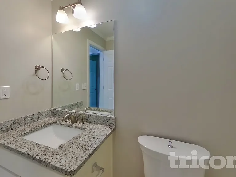 6745 Biscayne Blvd — Photo 12