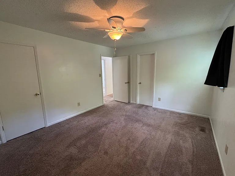 315 Pine Rd — Photo 8