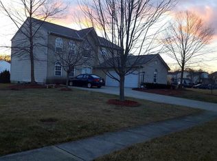 6438 Rivers Edge Dr, Lewis Center, OH 43035