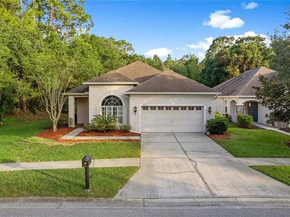 9713 Gretna Green Dr, Tampa, FL 33626
