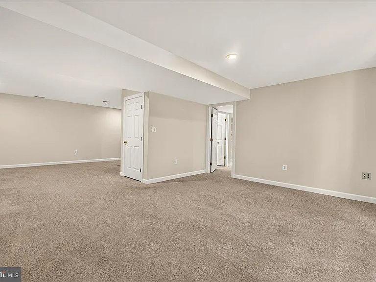 6430 Bellevue Pl — Photo 33