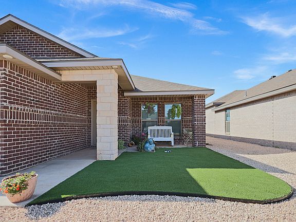 3rd image of 325 E 34th St