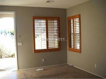 5th image of 6644 Tulip Falls Dr
