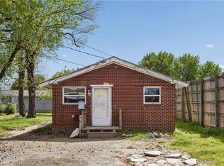 26 Bernard Ave, Hampton, VA 23669