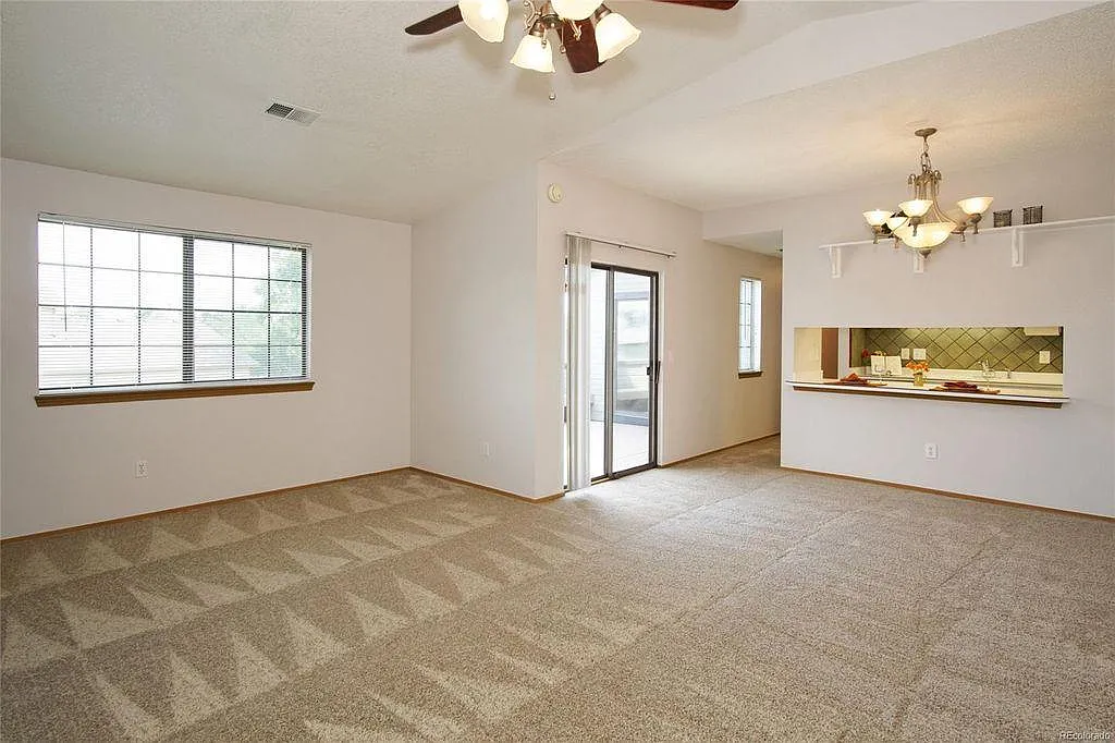 Building Photo - 9137 W Cedar Dr #E