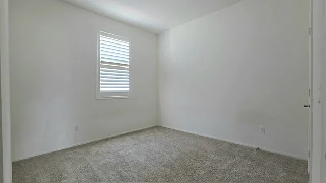 8141 Garden Park St — Photo 15