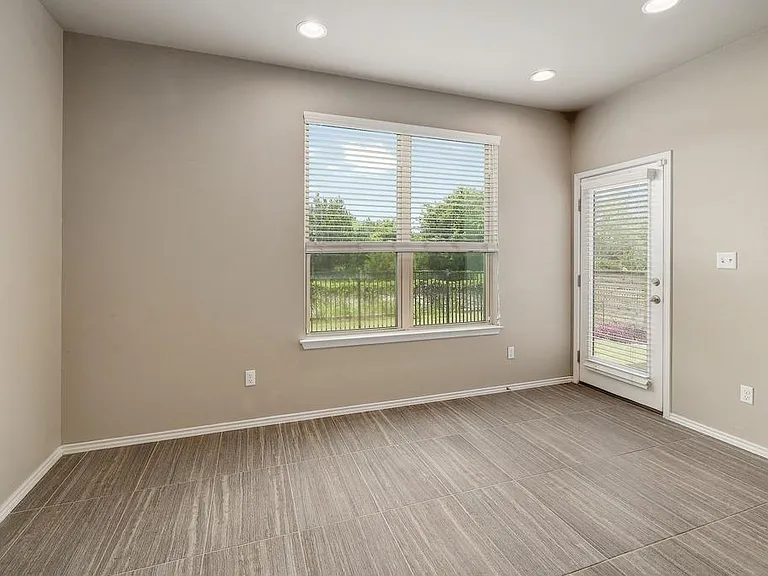 3651 Sandy Brook Dr #229 — Photo 9
