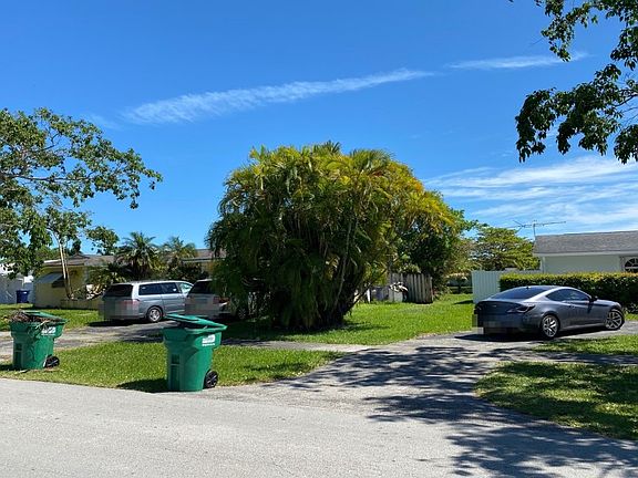 2nd image of 20211 SW 103rd Ave