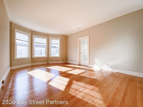 2nd image of 2300 Bay St #302