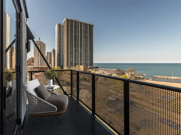 Edge @ Sheridan - 5910 N Sheridan Rd, 5910 N Sheridan Rd APT 404, Chicago, IL 60660