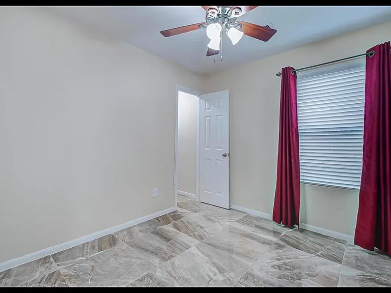 3042 Thicket Path Way — Photo 16