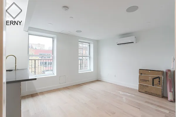 Rented by ERNY LLC | media 19