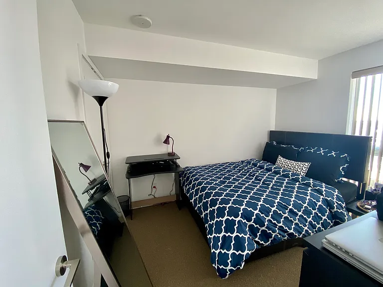 160 Flemington Rd #9 — Photo 17