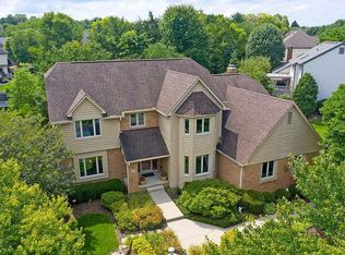 657 Lookout Ridge Dr, Westerville, OH 43082