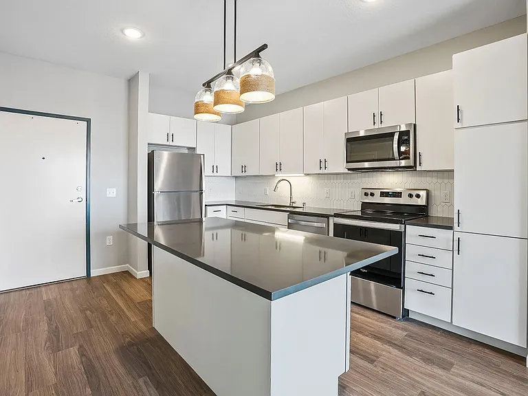 Rya Apartments — Photo 55
