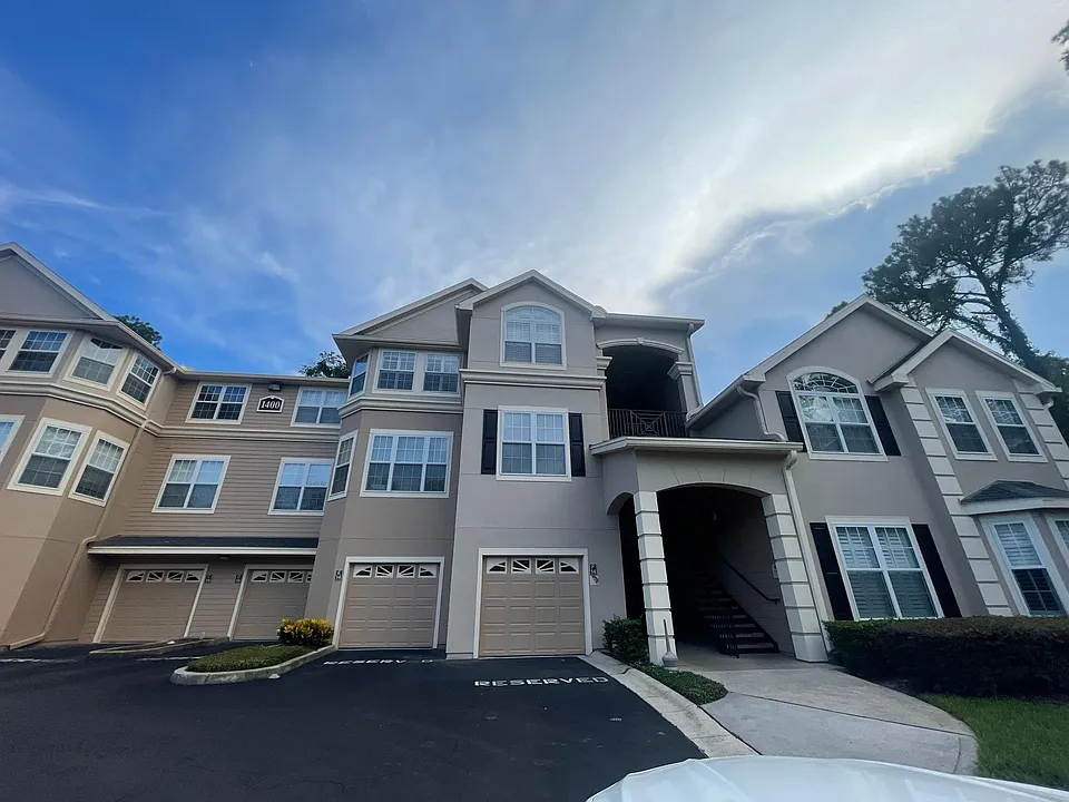 13810 Sutton Park Dr N #1421