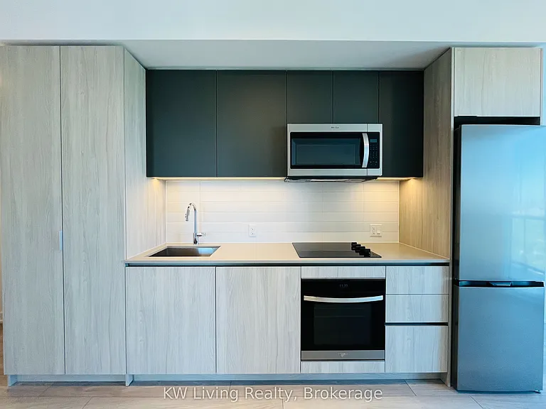 5858 Yonge St #3105 — Photo 2