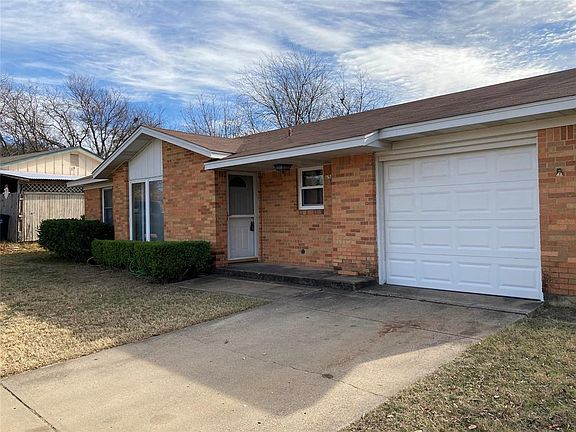 2nd image of 6303 Johns Way