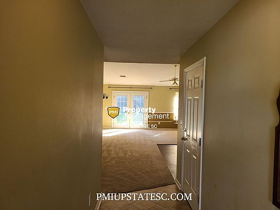 2nd image of 106 Kingfisher Dr