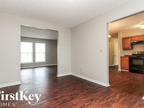 3rd image of 1622 Beckenbauer Ln