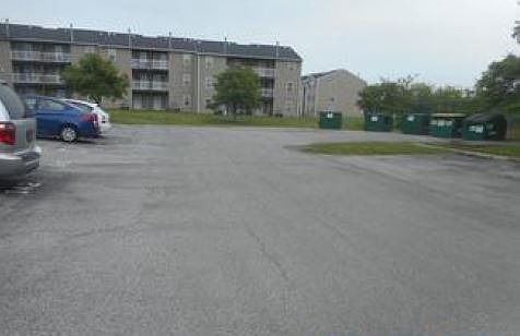 Exterior Neighborhood (street photo)