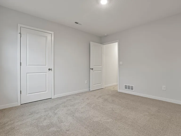 8190 Allegro Dr — Photo 24
