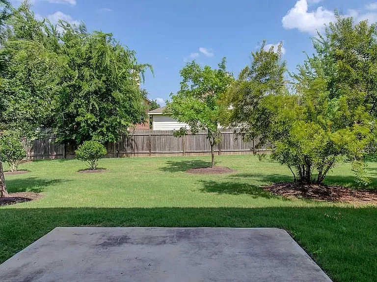 1620 Bryant Dr #2302 — Photo 27