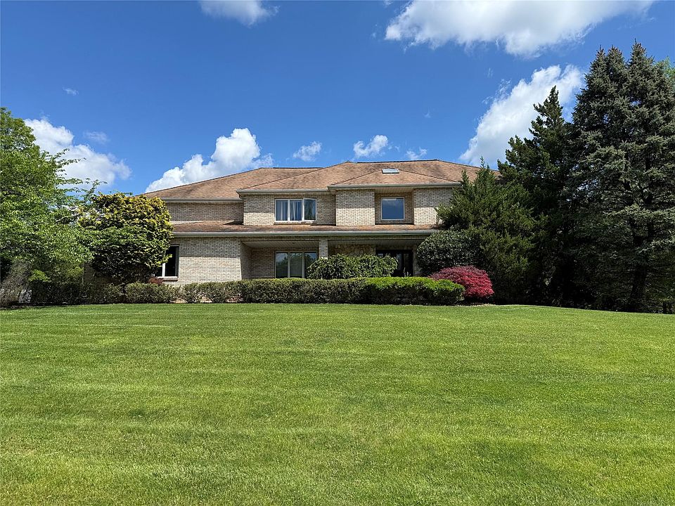 1st image of 1 Deforest Court