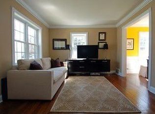 800 S Spring Rd, Elmhurst, IL 60126