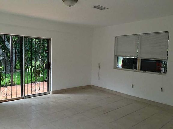 5th image of 1080 NW 131st St