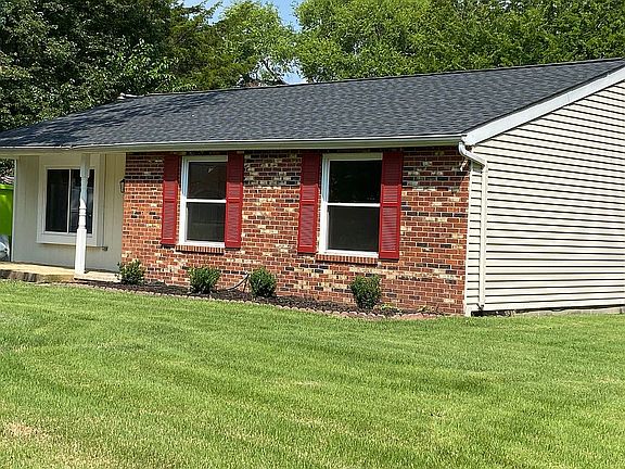 2nd image of 6347 Dahlia Ct