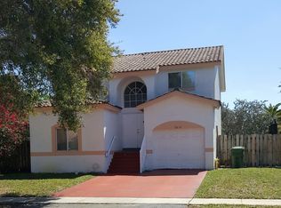 8810 SW 13th St, Pembroke Pines, FL 33025