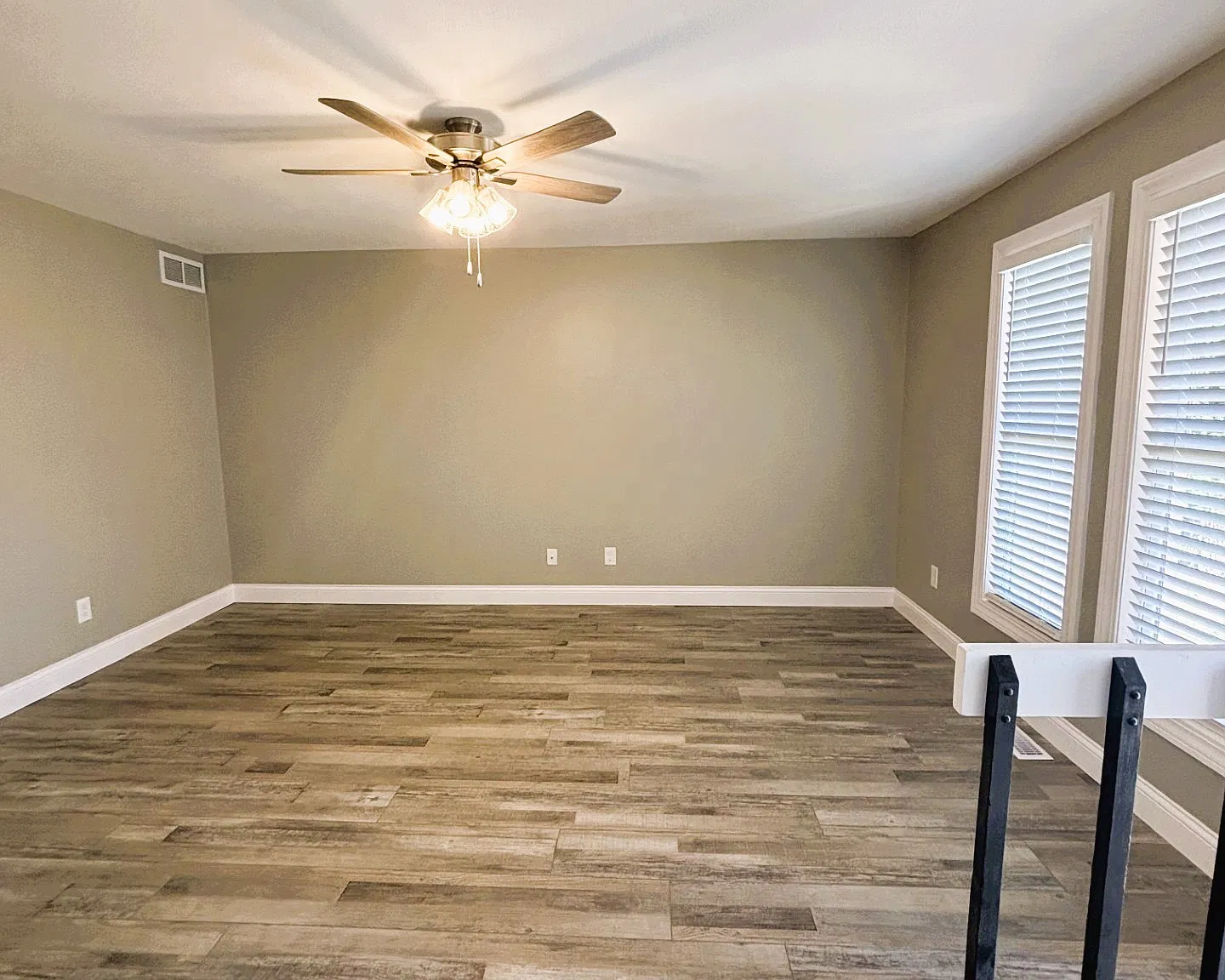 3611 SW Eveningside - 1 — Photo 3