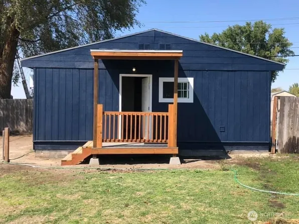 4016 Sandy Street NE, Moses Lake, WA 98837